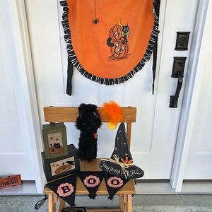 Halloween Decor Lot: Witch Hat Sign, Boo Sign, Apron, Owl Decor, Cat Scarf